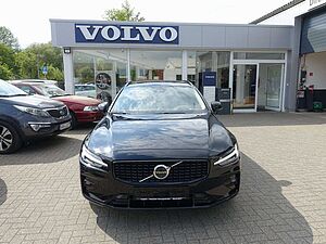 Volvo  Ultra B4 Dark/360°/Massage/B&W/Pano/AHK/BLIS