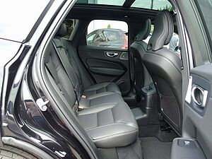 Volvo  Black Edition Plus T6 AWD/B&W/Pano/360°/BLS