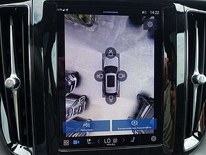 Volvo  Black Edition Plus T6 AWD/B&W/Pano/360°/BLS