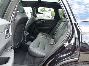 Volvo  Black Edition Plus T6 AWD/B&W/Pano/360°/BLS