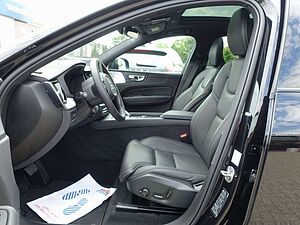 Volvo  Black Edition Plus T6 AWD/B&W/Pano/360°/BLS