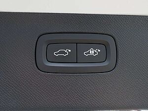 Volvo  Recharge Ultimate T8 AWD/Pano/360°/H&K/BLIS