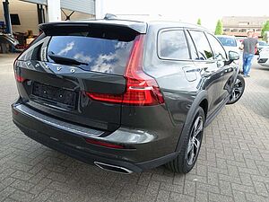 Volvo  B4 AWD Pro/AHK/Kamera/Memory