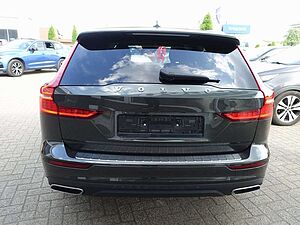 Volvo  B4 AWD Pro/AHK/Kamera/Memory