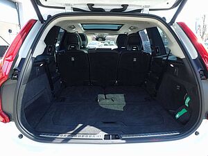 Volvo  Recharge Ultimate Bright T8 AWD Massage/B&W