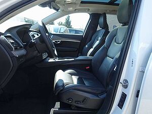 Volvo  Recharge Ultimate Bright T8 AWD Massage/B&W