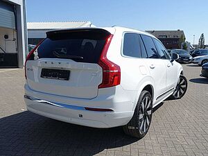 Volvo  Recharge Ultimate Bright T8 AWD Massage/B&W