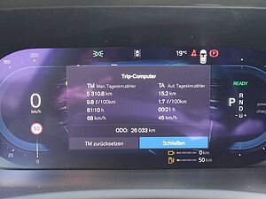 Volvo  Recharge Ultimate Bright T8 AWD Massage/B&W