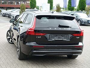 Volvo  T6 AWD Ultra Dark Massage/B&W/AHK/HUD/Pano