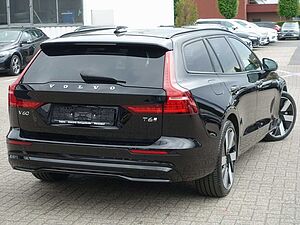 Volvo  T6 AWD Ultra Dark Massage/B&W/AHK/HUD/Pano