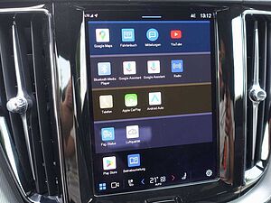 Volvo  B4 AWD Dark/Kamera/H&K/BLIS/Memory/Carplay