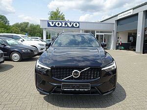 Volvo  B4 AWD Dark/Kamera/H&K/BLIS/Memory/Carplay