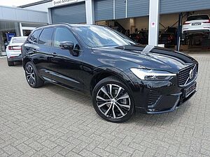 Volvo  B4 AWD Dark/Kamera/H&K/BLIS/Memory/Carplay