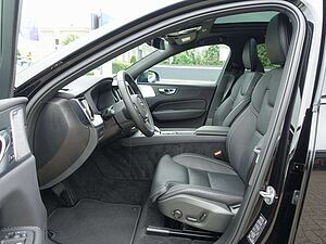 Volvo  Black Edition Ultra T8 AWD/360°Cam/Four-C