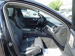 Volvo  Ultra T6 AWD Hybrid/360°Cam/AHK/Headup