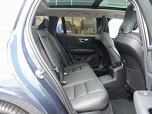 Volvo  Plus T6 AWD/H&K/AHK/BLIS/360°/Memory/Pano