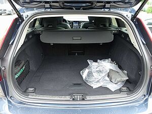 Volvo  Plus T6 AWD/H&K/AHK/BLIS/360°/Memory/Pano