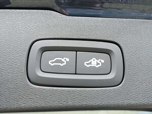 Volvo  Plus T6 AWD/H&K/AHK/BLIS/360°/Memory/Pano