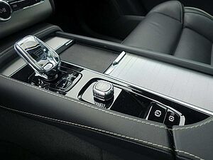 Volvo  Recharge Plus T8 AWD/360°/Pano/H&K/BLIS