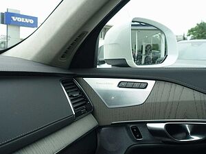 Volvo  Recharge Ultimate T8 AWD/Massage/B&W/Pano