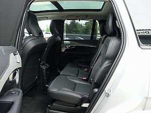 Volvo  Ultra Dark T8 AWD Plug-in Hybrid/B&W/Massag
