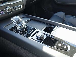 Volvo  T8 AWD Recharge Ultimate Dark/360°/FourC