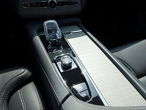 Volvo  Recharge Plus Bright T8 AWD PANO/FOUR-C/360