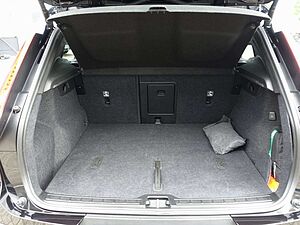 Volvo  Ultra B4 Mild-Hybrid/Dark/Kamera/H&K/BLIS