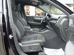 Volvo  Ultra B4 Mild-Hybrid/Dark/Kamera/H&K/BLIS