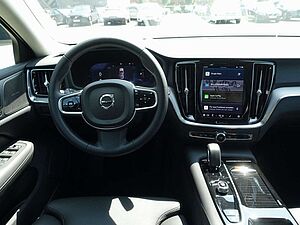 Volvo  Plus T6 AWD/Pano/H&K/360°/Head-UP/Memory