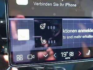 Volvo  Plus T6 AWD/Pano/H&K/360°/Head-UP/Memory