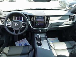 Volvo  Black Edition Plus T8 AWD/Pano/360°/H&K
