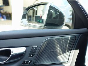 Volvo  B4 R-Design/Carplay/Kamera/Memory/H&K/BLIS