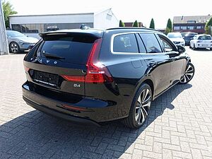 Volvo  Core B4/StndHz/Memory/AHK/Kamera/Carplay