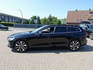 Volvo  Core B4/StndHz/Memory/AHK/Kamera/Carplay