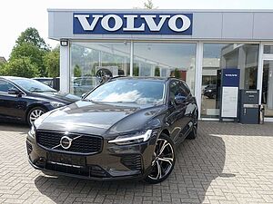 Volvo  Ultra T8 AWD/360°/AHK/HeadUP/B&W/BLIS/Pano