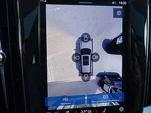 Volvo  Ultra T8 AWD/360°/AHK/HeadUP/B&W/BLIS/Pano