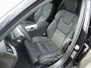 Volvo  CC Diesel Cross Country Plus/360°Cam/Standhz.