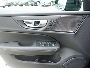 Volvo  CC Diesel Cross Country Plus/360°Cam/Standhz.
