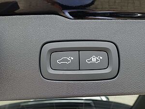 Volvo  CC Diesel Cross Country Plus/360°Cam/Standhz.