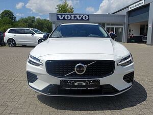 Volvo  T6 Ultra Dark AWD Pano/AHK/HUD/360°Cam