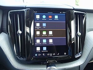 Volvo  Ultra B5 AWD Dark/360°Cam/HeadUp/B&W/Massag