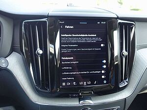 Volvo  Ultra B5 AWD Dark/360°Cam/HeadUp/B&W/Massag