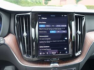 Volvo  Recharge Plus T8 AWD/Pano/H&K/FourC/360°