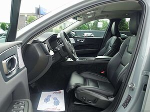 Volvo  Ultra Dark T6 AWD Plug-in Hybrid HUD/B&W