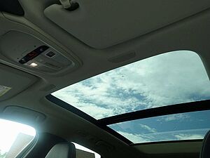 Volvo  Ultra Dark T6 AWD Plug-in Hybrid HUD/B&W