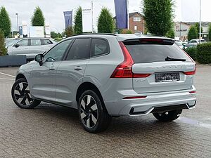 Volvo  Ultra Dark T6 AWD Plug-in Hybrid HUD/B&W