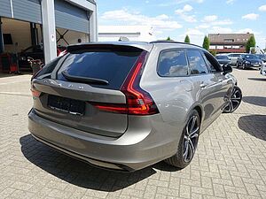Volvo  T6 AWD Recharge R-Design/Kamera/AHK/H&K/BLS