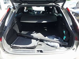 Volvo  T6 AWD Recharge R-Design/Kamera/AHK/H&K/BLS