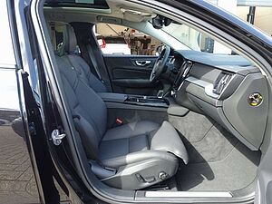 Volvo  Ultra T6 AWD Dark/AHK/Pano/H&K/BLIS/